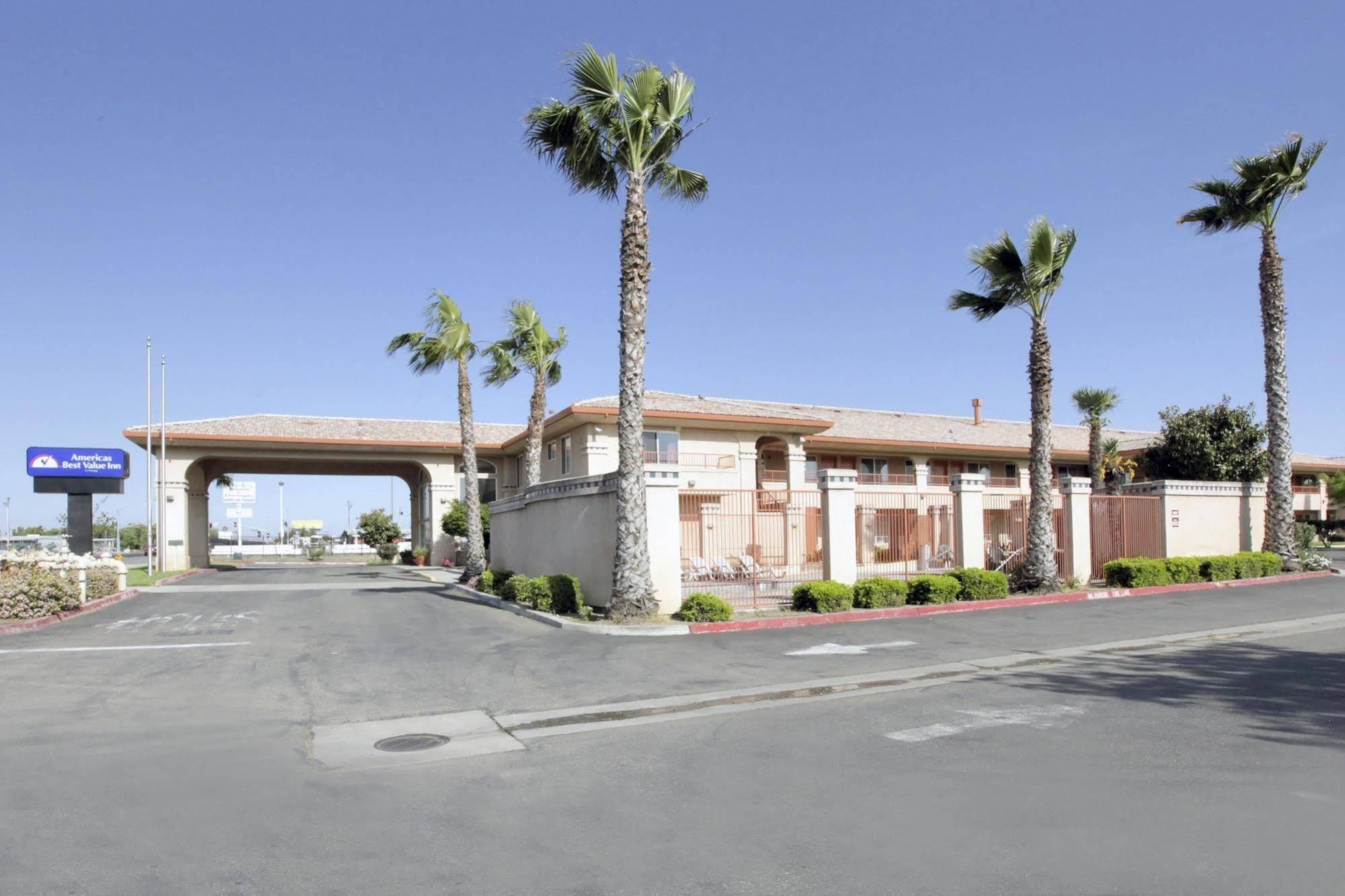 Baymont By Wyndham Manteca Hotel Luaran gambar