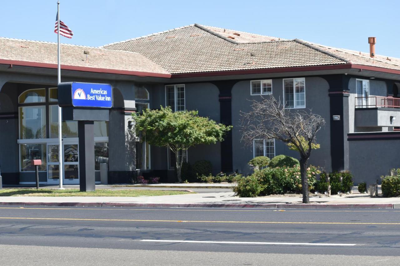 Baymont By Wyndham Manteca Hotel Luaran gambar