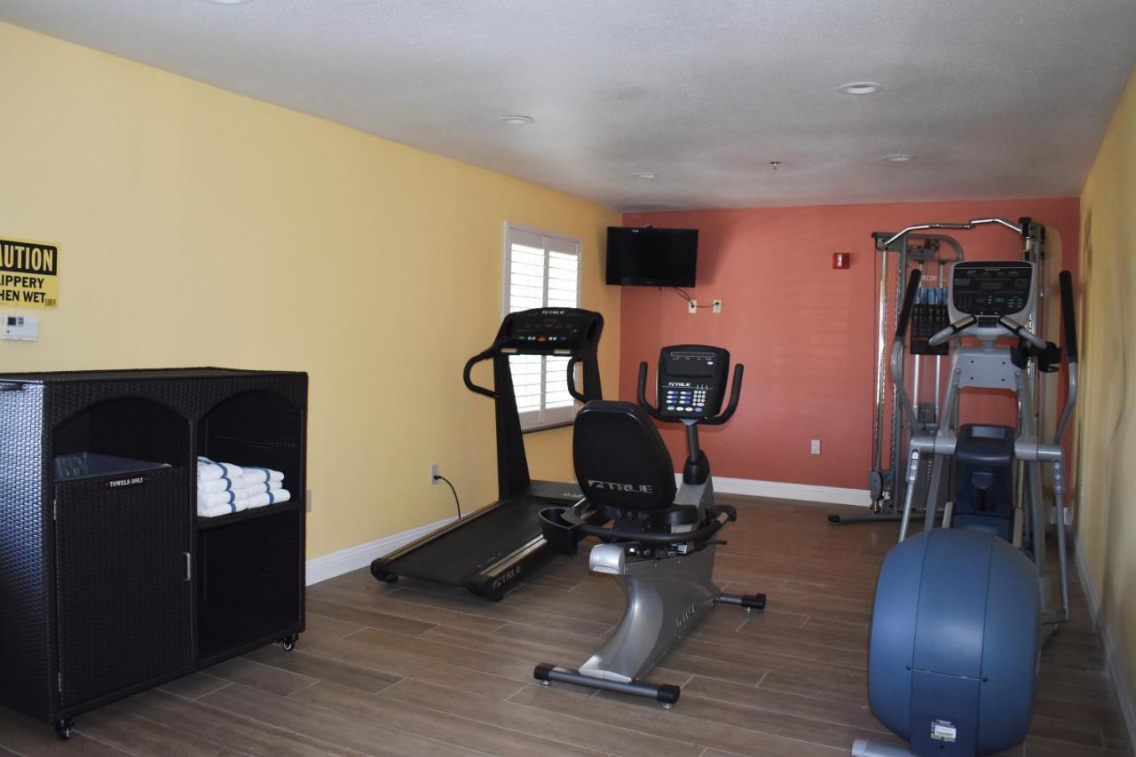 Baymont By Wyndham Manteca Hotel Luaran gambar