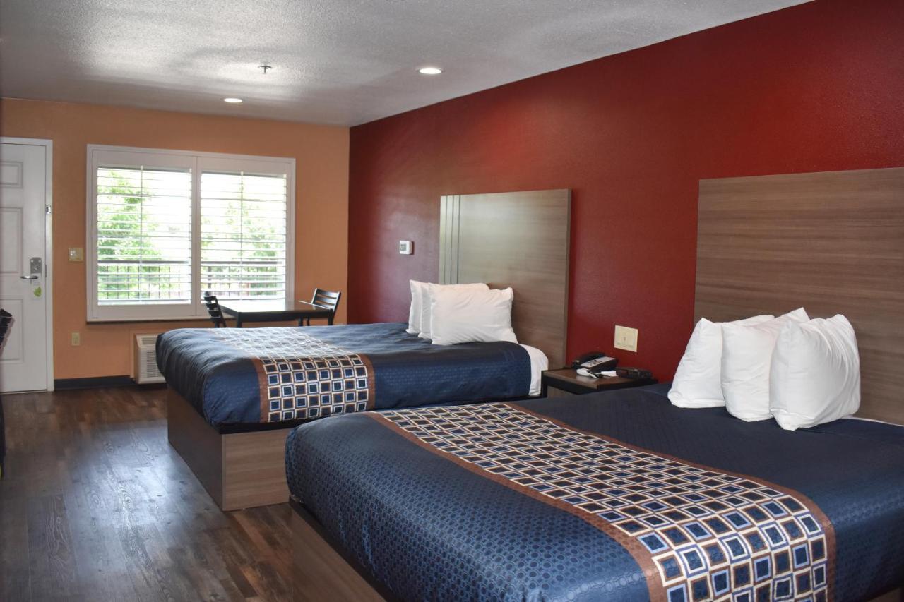 Baymont By Wyndham Manteca Hotel Luaran gambar